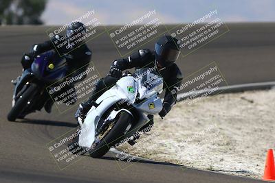 media/Sep-21-2025-TrackDaz (Sun) [[277c75b276]]/C Group/1240pm (Turn 2)/